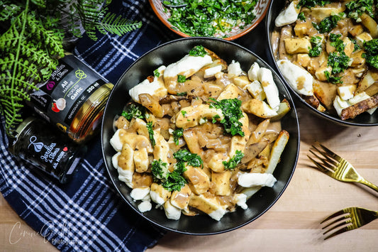 Poutine sauce à l'ail noir