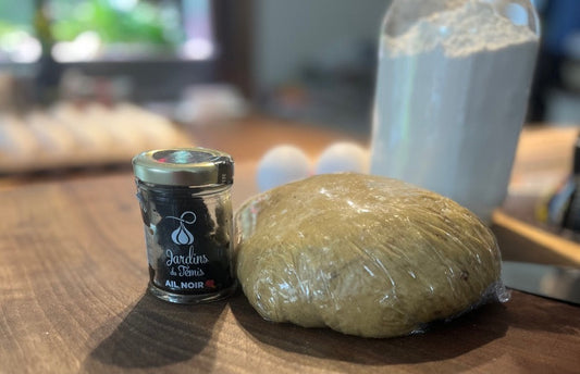 Pâte fraîche à l’ail noir (recette facile)