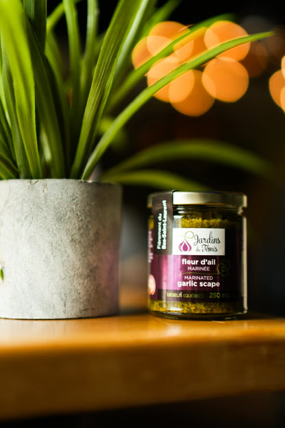 Fleur d'ail marinée