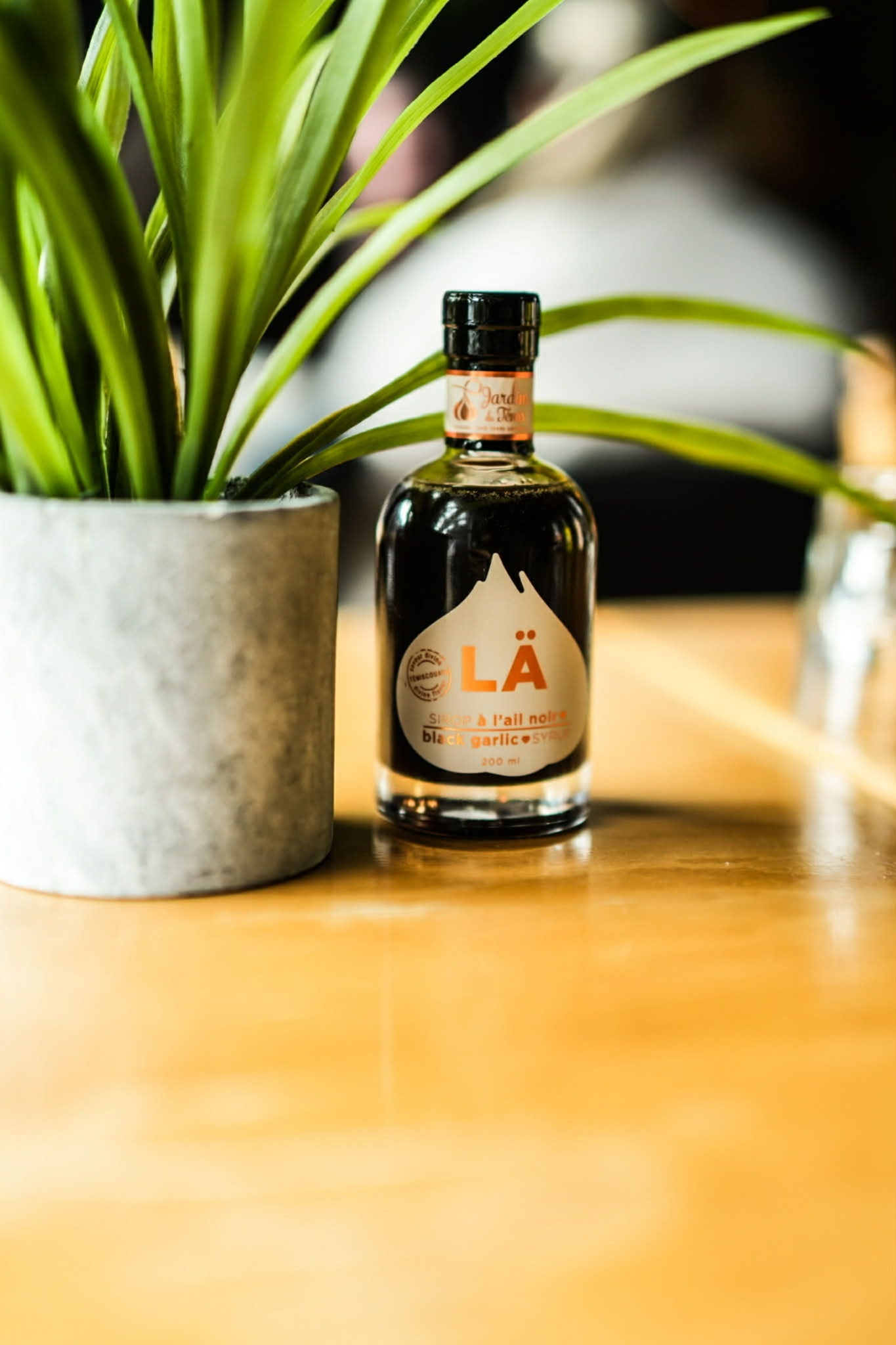 Sirop à l'ail noir