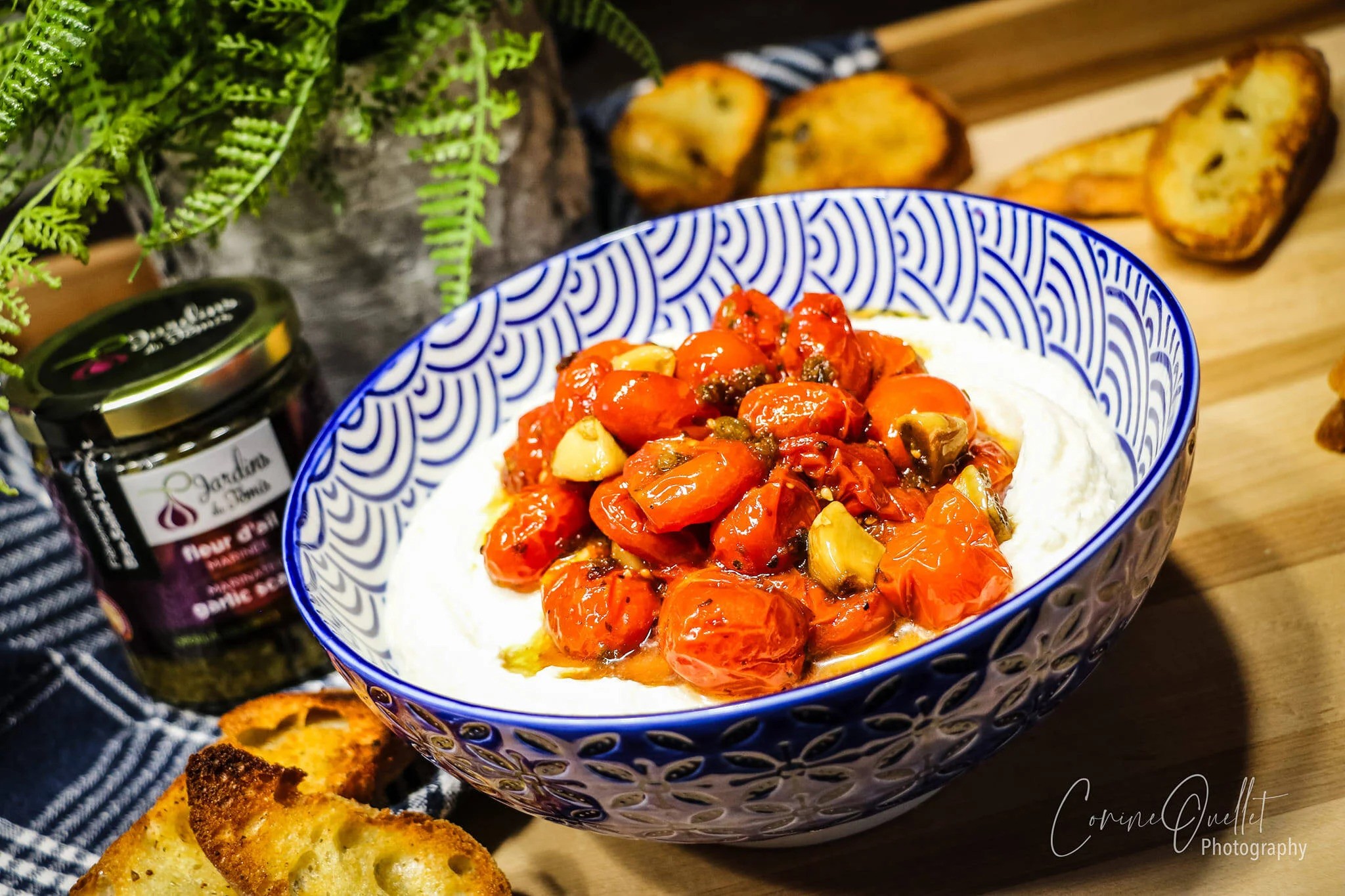 FETA FOUETTÉ AUX TOMATES CONFITES ( RECETTE ET PHOTO DE CORINE OUELLET)